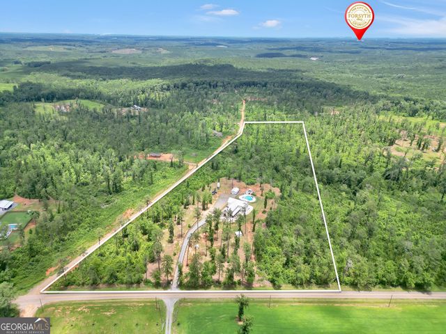 1384 Hopewell Road, Forsyth, GA 31029