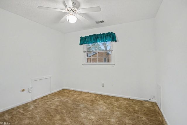 2320 Dunbarton CT, Chesapeake, VA 23325