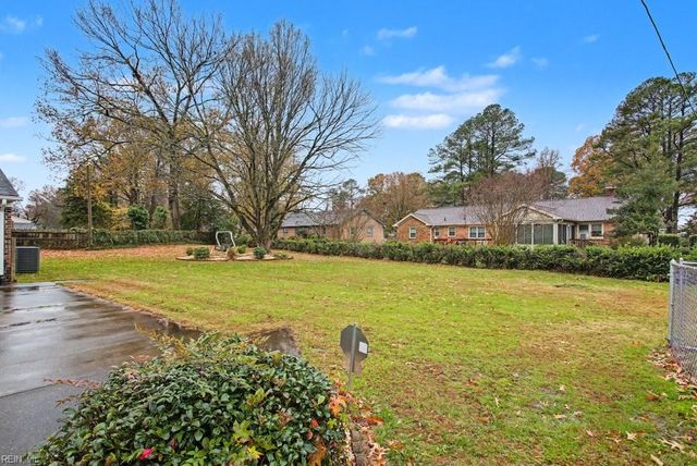 2320 Dunbarton CT, Chesapeake, VA 23325