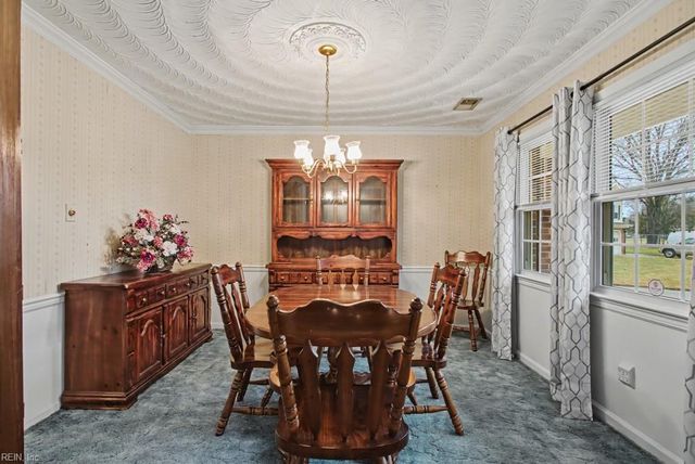 2320 Dunbarton CT, Chesapeake, VA 23325