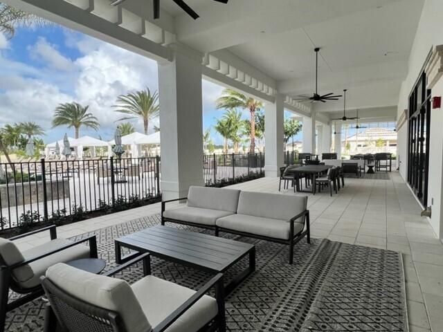 12161 Arbordale Way, Palm Beach Gardens, FL 33412