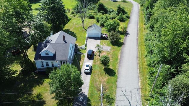 26 Cross St, West Bridgewater, MA 02379