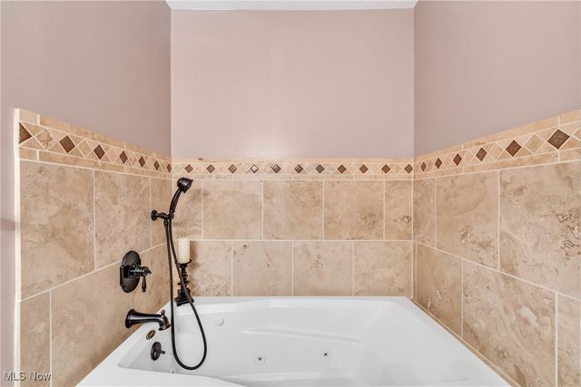 5087 Grafton Road, Brunswick Hills, OH 44212