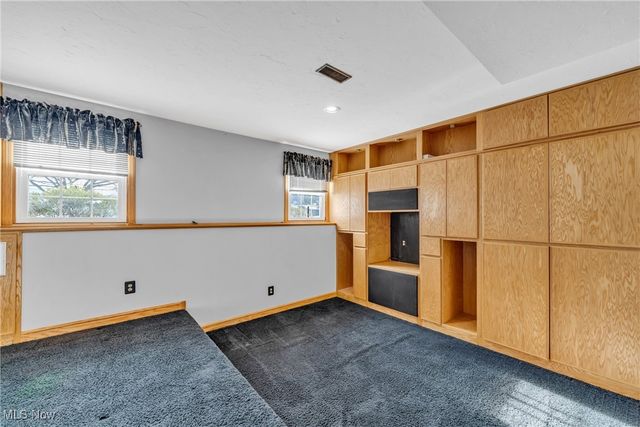 5087 Grafton Road, Brunswick Hills, OH 44212