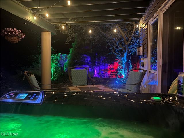 5087 Grafton Road, Brunswick Hills, OH 44212