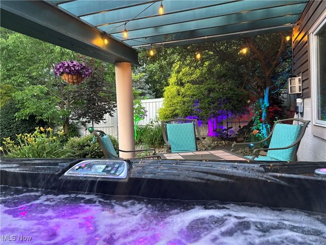 5087 Grafton Road, Brunswick Hills, OH 44212