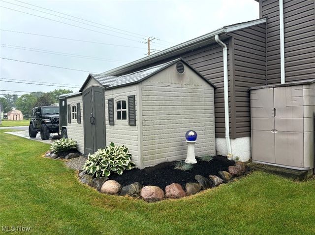 5087 Grafton Road, Brunswick Hills, OH 44212