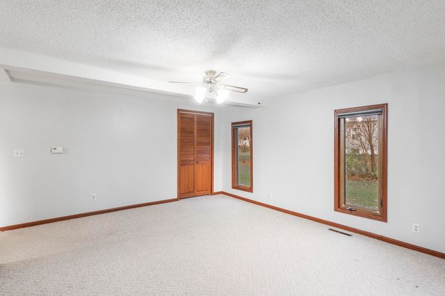 44 Charles City Road, Nashua, IA 50658