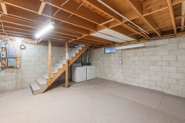 44 Charles City Road, Nashua, IA 50658