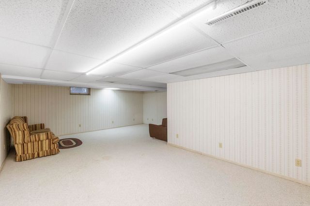 44 Charles City Road, Nashua, IA 50658