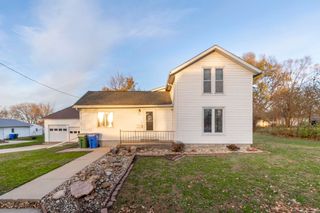 44 Charles City Road, Nashua, IA 50658