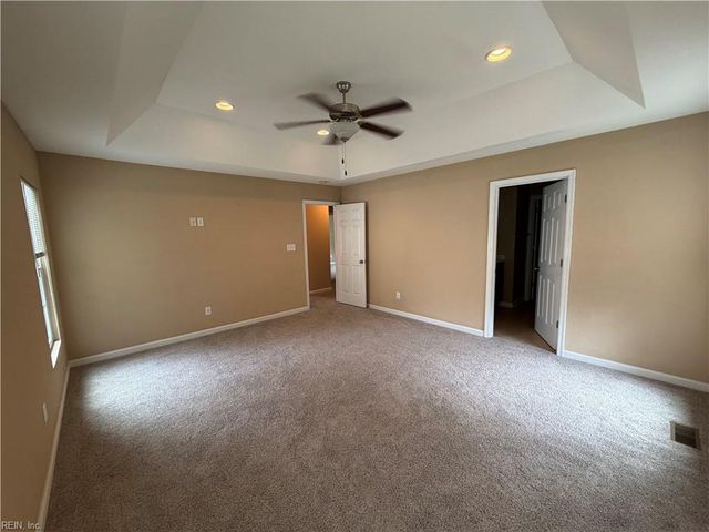 2960 Verdun AVE, Norfolk, VA 23509