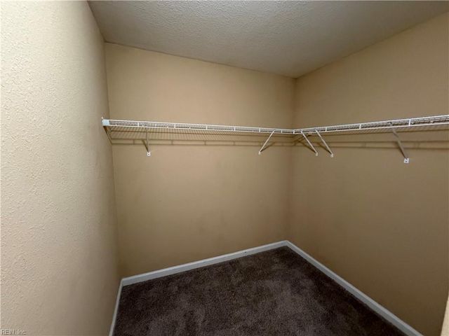 2960 Verdun AVE, Norfolk, VA 23509