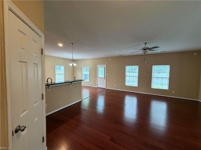 2960 Verdun AVE, Norfolk, VA 23509