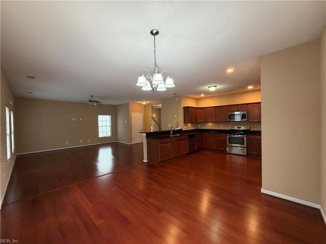 2960 Verdun AVE, Norfolk, VA 23509