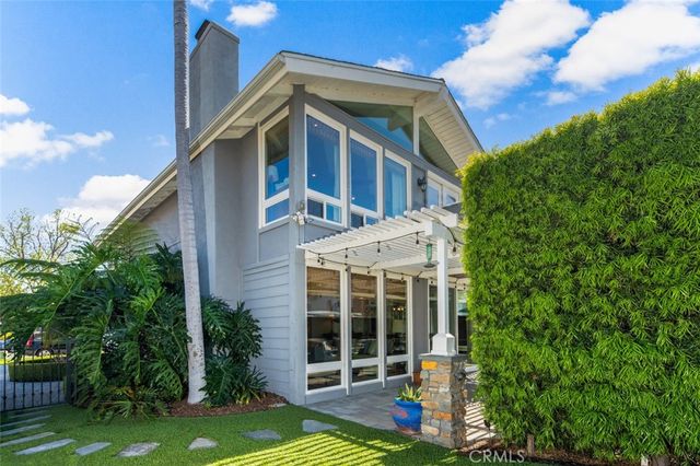 22761 Islamare Lane, Lake Forest, CA 92630