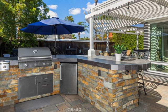 22761 Islamare Lane, Lake Forest, CA 92630