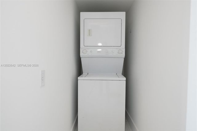 92 SW 3rd St 3411, Miami, FL 33130