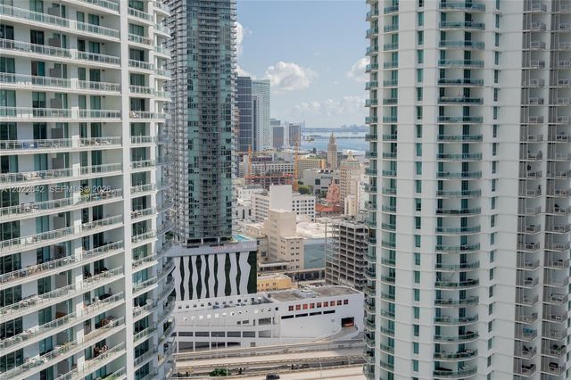 92 SW 3rd St 3411, Miami, FL 33130