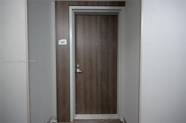 92 SW 3rd St 3411, Miami, FL 33130