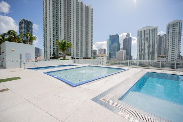 92 SW 3rd St 3411, Miami, FL 33130