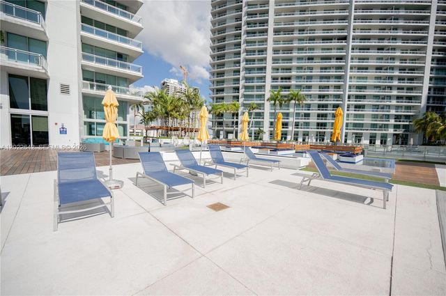 92 SW 3rd St 3411, Miami, FL 33130