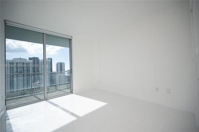 92 SW 3rd St 3411, Miami, FL 33130