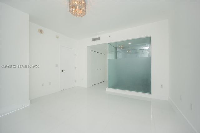 92 SW 3rd St 3411, Miami, FL 33130