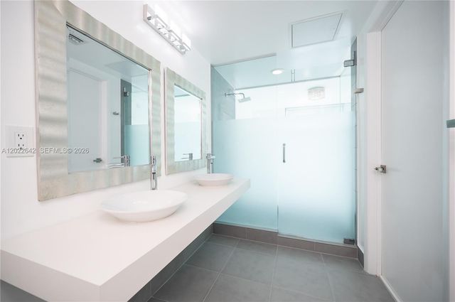 92 SW 3rd St 3411, Miami, FL 33130
