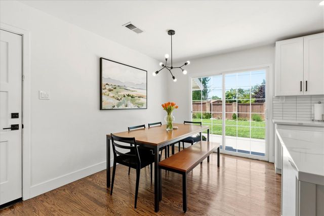 315 Evelyn Ave, Roseville, CA 95678