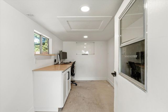 315 Evelyn Ave, Roseville, CA 95678