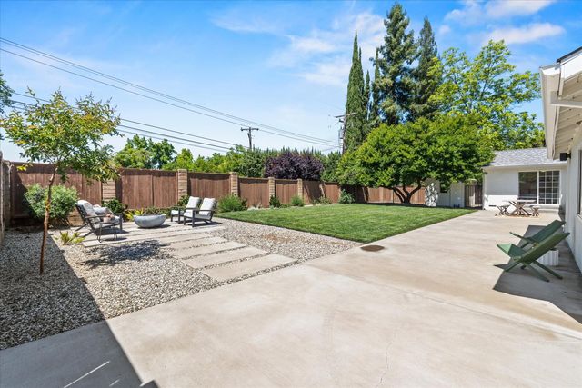 315 Evelyn Ave, Roseville, CA 95678