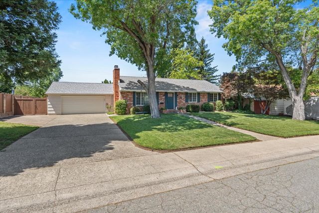 315 Evelyn Ave, Roseville, CA 95678