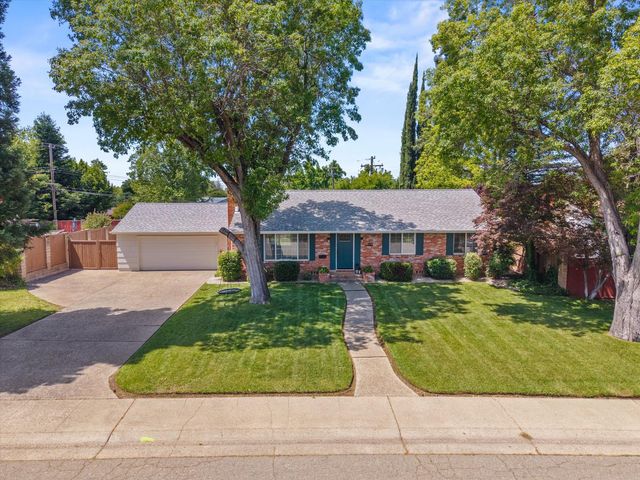 315 Evelyn Ave, Roseville, CA 95678