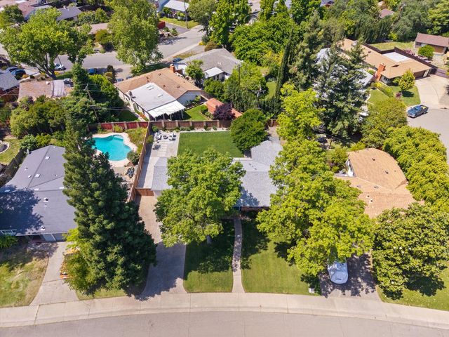 315 Evelyn Ave, Roseville, CA 95678