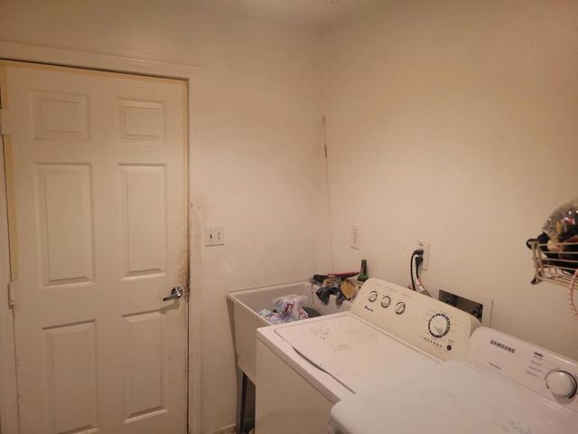 1330 Shore Manor, Thermal, CA 92274