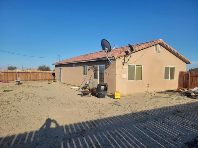 1330 Shore Manor, Thermal, CA 92274