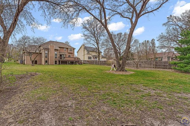 3210 SW Mowbray RD, Topeka, KS 66614