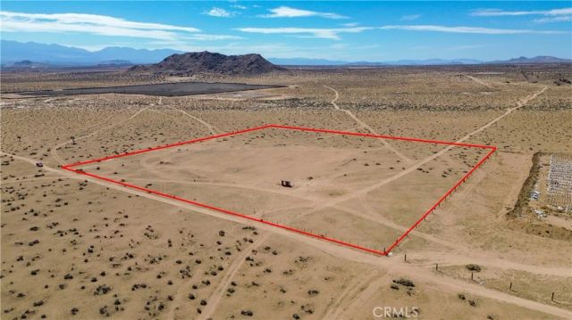 3 Adobe Mountain, Adelanto, CA 92301
