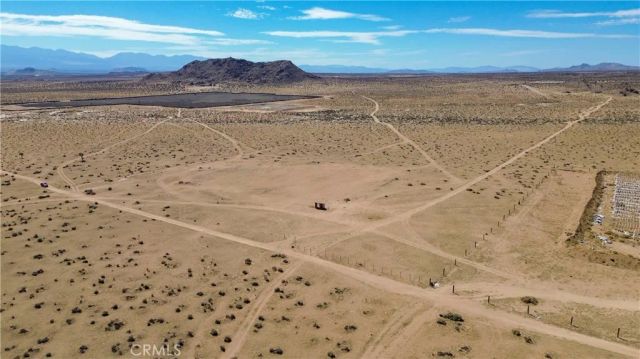 3 Adobe Mountain, Adelanto, CA 92301