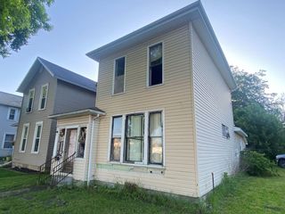 211 S Madriver Street 211 S Madriver Street, Bellefontaine, OH 43311