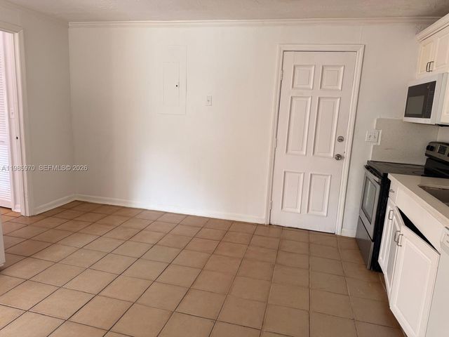 409 NW 33rd St 1, Miami, FL 33127