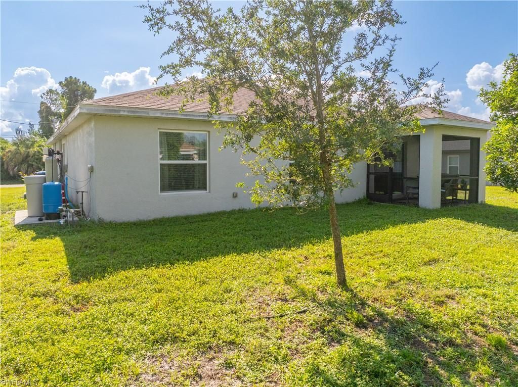 Image 24 of property listing at 3730 NE 16th AVE, Cape Coral, FL 33909