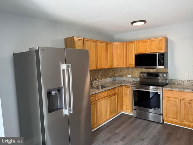 5922 BUSTLETON AVE, Philadelphia, PA 19149