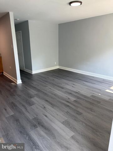 5922 BUSTLETON AVE, Philadelphia, PA 19149