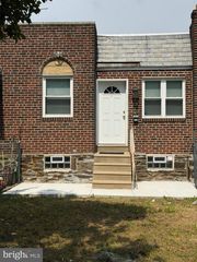 5922 BUSTLETON AVE, Philadelphia, PA 19149