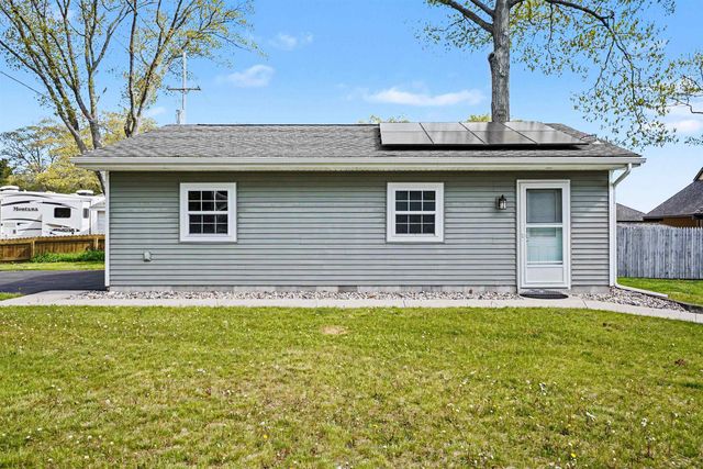 1220 N Huron Road, Tawas City, MI 48763