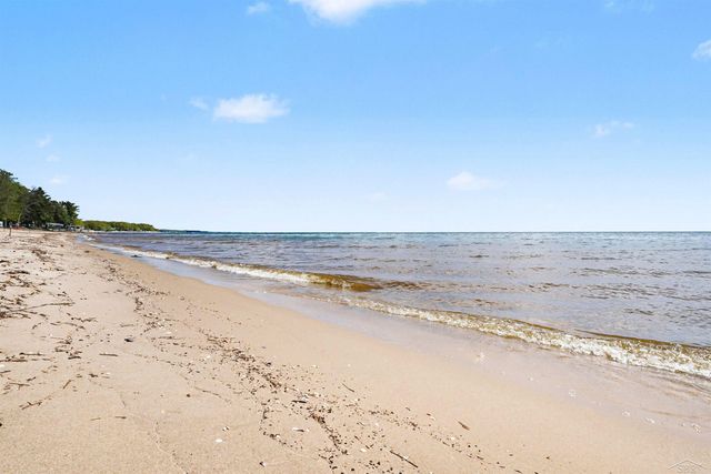 1220 N Huron Road, Tawas City, MI 48763