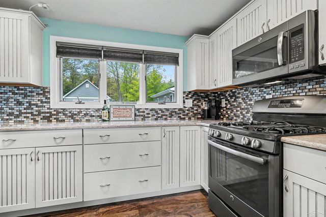 1220 N Huron Road, Tawas City, MI 48763