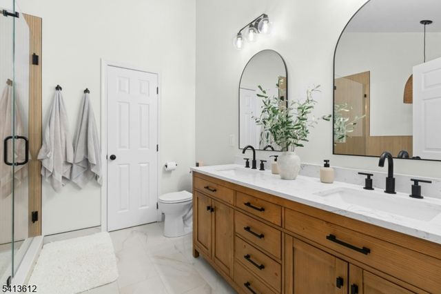 5 WINTERS COURT, Clark Twp., NJ 07066